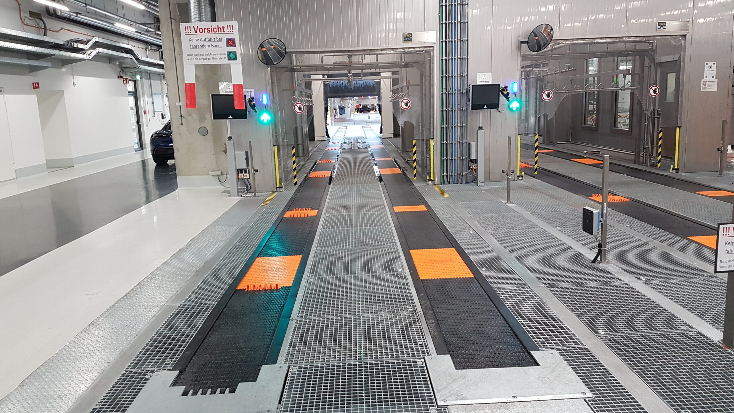 Wasch- und Dichtprüfanlage WDPA